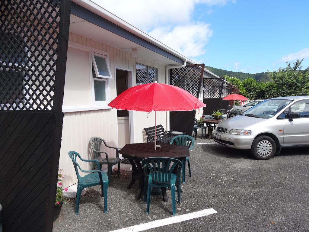 Beachside Sunnyvale Motel Picton Exterior foto