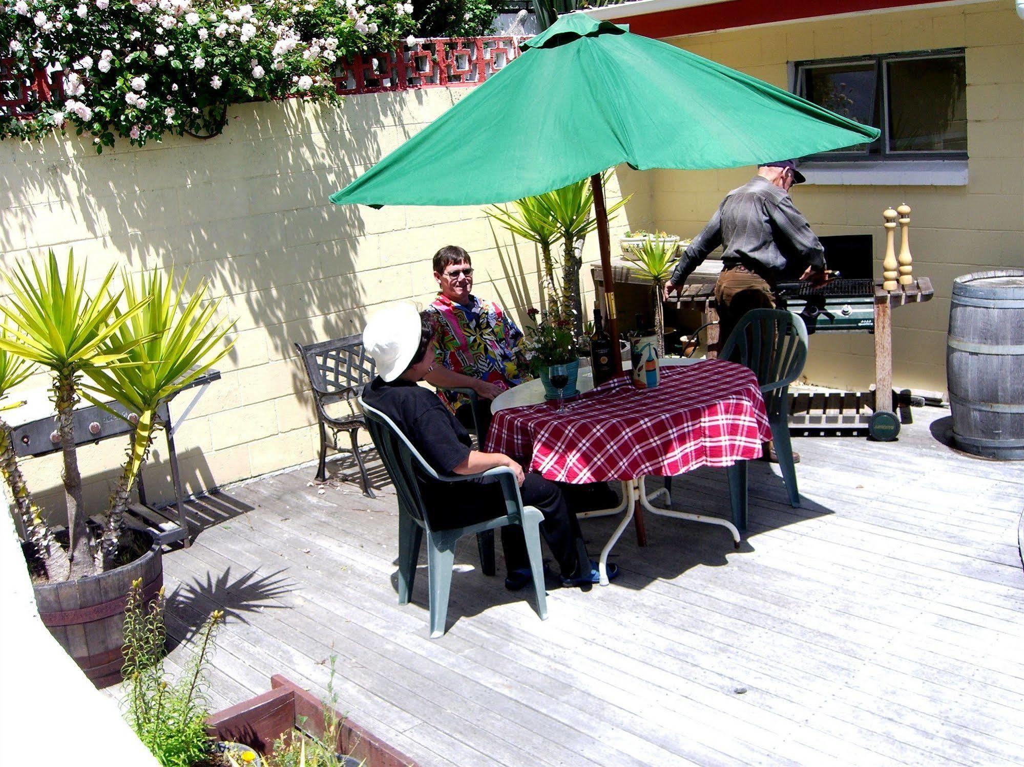 Beachside Sunnyvale Motel Picton Exterior foto